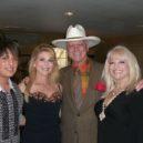 Larry Hagman - 16 – Seriál Dallas – setkání po 30 letech -wikimedia commons –