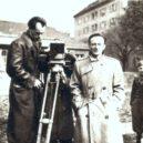 Oskarový herec Ivan Jandl - 8 – Na snímku je režisér filmu Poznamenaní Fred Zinneman a kameraman Emil Bern – archiv autora