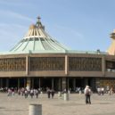 Zjevení Panny Marie Guadalupské - Bazilika de Guadalupe v Mexico City postavená vletech 1974 až 1976 je druhá největší v celém světě – wikipedie