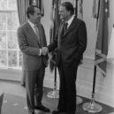Bily Graham - Billy Graham s prezidentem Richardem Nixonem v Oválné pracovně (1971) – commons.wikimedia