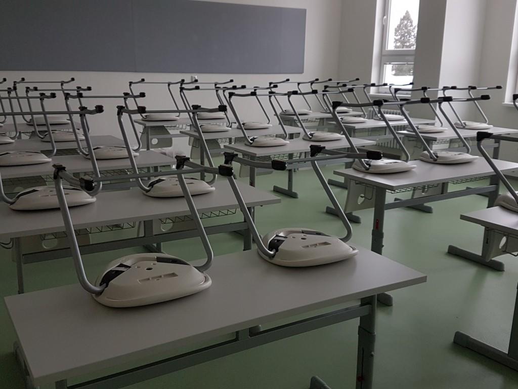 Ke stávce se připojila většina učitelů Základní školy Vladislava Vančury na pražské Zbraslavi.