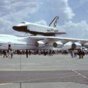 Buran - Buran na Paris Air Show 1989 – commons.wikimedia