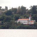 Sv. Jacques Berthieu - První kostel na ostrově Saine Marie u Madagaskaru – první působení sv. Jakuba Berhieu – wikimedie.commons