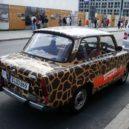 Trabant - Trabant – safari (Berlín) – wikimedia.commons