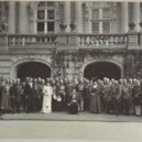 Carevna Marie Fjodorovna - Vdova Maria Fjodorovna (1916) – sedící -wikimedia.commons –