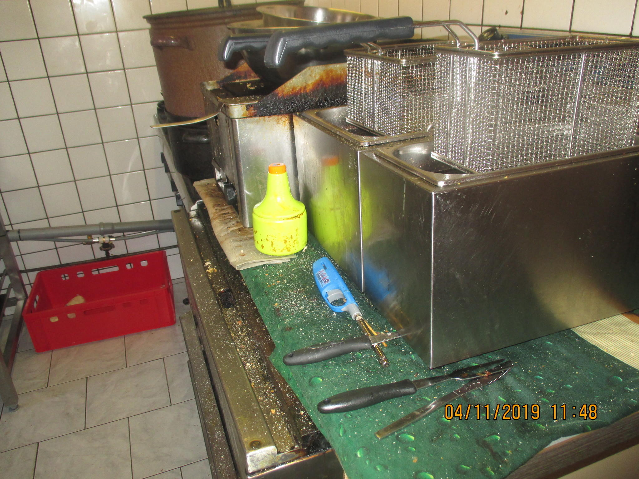 Středočeští hygienici našli u Chocholouška zvěřinu bez dokladů a prošlé maso
