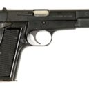 Atentát na papeže Jana Pavla II. 1981 - Browning Hi-Power 9 mm, pistoli tohoto typu použíil Agca k atentátu na papeže jana Pavla II. – wikipedia