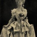 Madame do Pompadour - Camille Clifford jako markýza de Pompadour, 1907 – wikimedia.commons