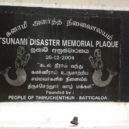 Tsunami 2004 - Památník obětem tsunami v Batticaloa (Srí Lanka) – wikipedia