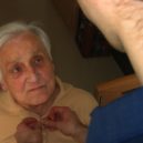 Člověk a paměť - stáří domov důchodců senior
