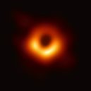 Observatoř Chile - Černá díra