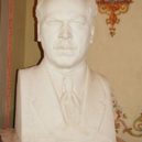 Nikolaj Ivanovič Vavilov - Busta N. I. Vavilova – wikimedia.commons-