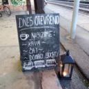 Provizorní kavárna ve Všenorech - FOTO ZAPAD Ve Všenorech se provizorně otevřela kavárna na vlakové zastávce – foto AC6