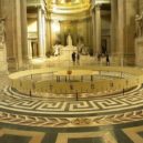 Foucault - Foucaultovo kyvadlo v pařížském Panthéonu. – wikipedie