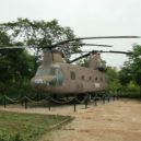 Bitva o základnu Khe Sahn - Helikoptéra Boeing-Vertol Chinook v muzeu na základně Khe Sanh – –