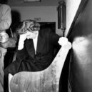 Scientologie - Hubbard’s wife Sara at a 1951 custody hearing – wikipedia