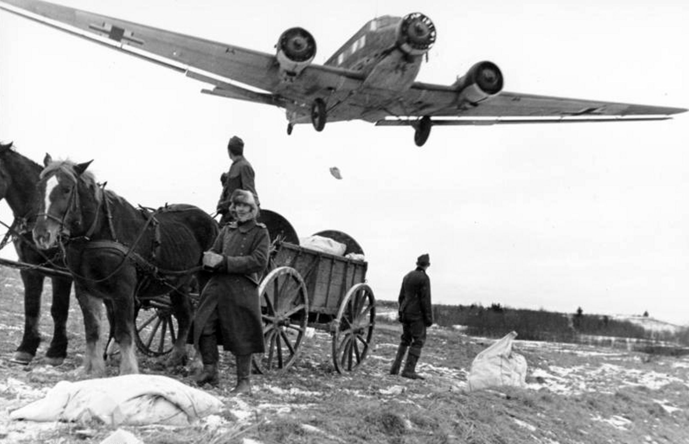 Polní maršál Paulus - Russland-Nord, Junkers Ju 52