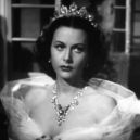 Hedy Lamarrová - Lamarr ve filmu Her Highness and the Bellboy (1945) – wikipedia