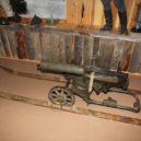 Maxim - Maxim M-1910 machine gun in Imatra Border Museum. – wikimedia-commons-
