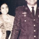Megawati - Megawati Sukarnoputri se svým otcem Sukarnem -wikimedia.commons -.