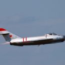Biafra - MiG 17 (zde sovětský), který byl nasazen proti lidu Biafry – wikipedie