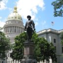 „Stonewall ” Jackson - Statue of Jackson on the south lawn of the West Virginia State Capitol, in Charleston, West Virginia- wikimedia.commons –