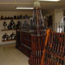 Papežská švýcarská garda - Waffensammlung der Schweizergarde in der Armeria (heute nicht mehr in Gebrauch) – wikipedia