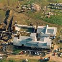 Masakr na ranči Waco - 220px-Branch_Davidian_Compound_Near_Waco – sekta, masakr
