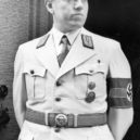 Adolf Hitler – psychologický portrét - Hitler, nacisté, Německo, 2. světová válka – Albert_Forster_in_white_uniform