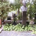 Bulganin - Bulganinův hrob na hřbitově Novoděvičij v Moskvě – wikipedia