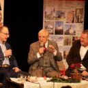 Hovory W – Táhne nám na 50 - Hovory W, Kapka do žil, Werich, ,knihy, divadlo, rozhovor, Mészáros, Suchý