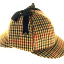 Sherlock Holmes - Nezbytná Holmesova pokrývka hlavy