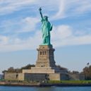Stephen Grover Cleveland - Socha Svobody Statue of Liberty seen from the Circle Line ferry, Manhattan, New York