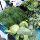 Farmářské trhy na pražské Kubáni - SEVER Na trzích je čerstvý vzduch, nemusí se větrat. Nechápu zákaz prodeje, říká farmář z obce Dřísy – foto AC 2