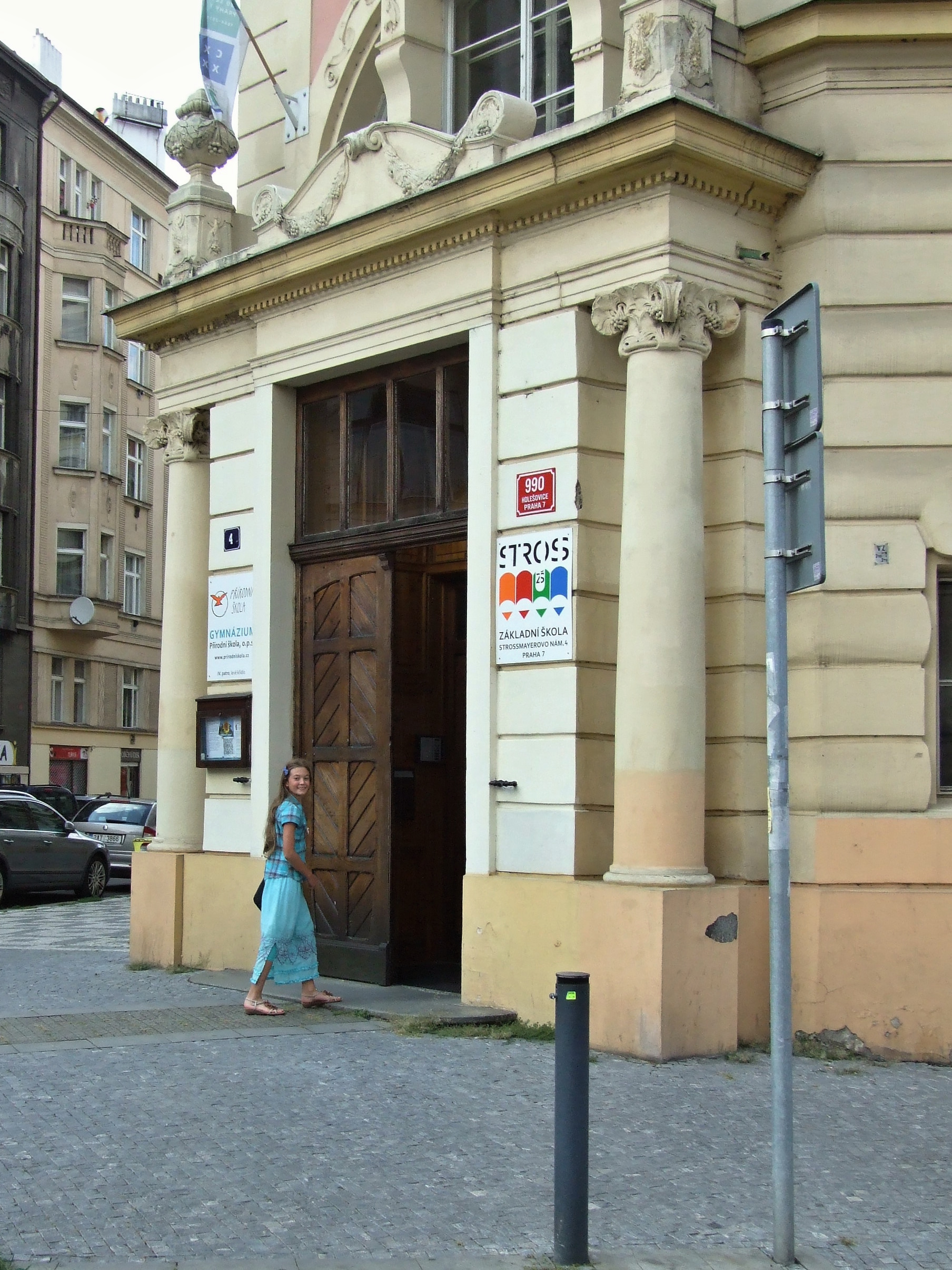 V Praze se postupně otevírají školská zařízení