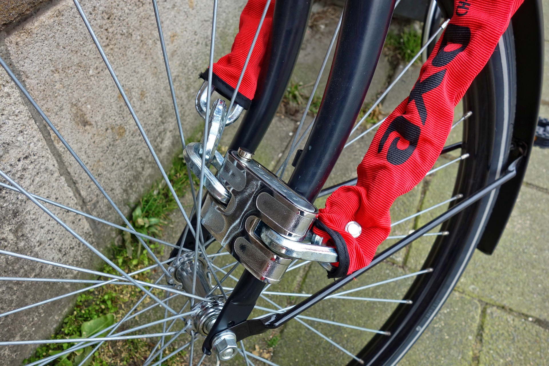 Skryté značky proti krádežím kol. Česká Lípa nabízí značení bicyklů