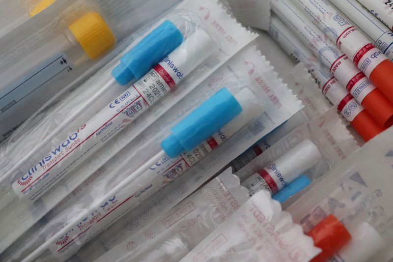 Dovolená v Řecku? Samoplátce si zaplatí za test, plus 250 korun za potvrzení