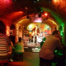 Písničkáři v ulicích – jejich hudba lidi spojuje - The Cavern Club, Liverpool