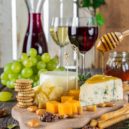 Sýr je král - syr vino hrozno