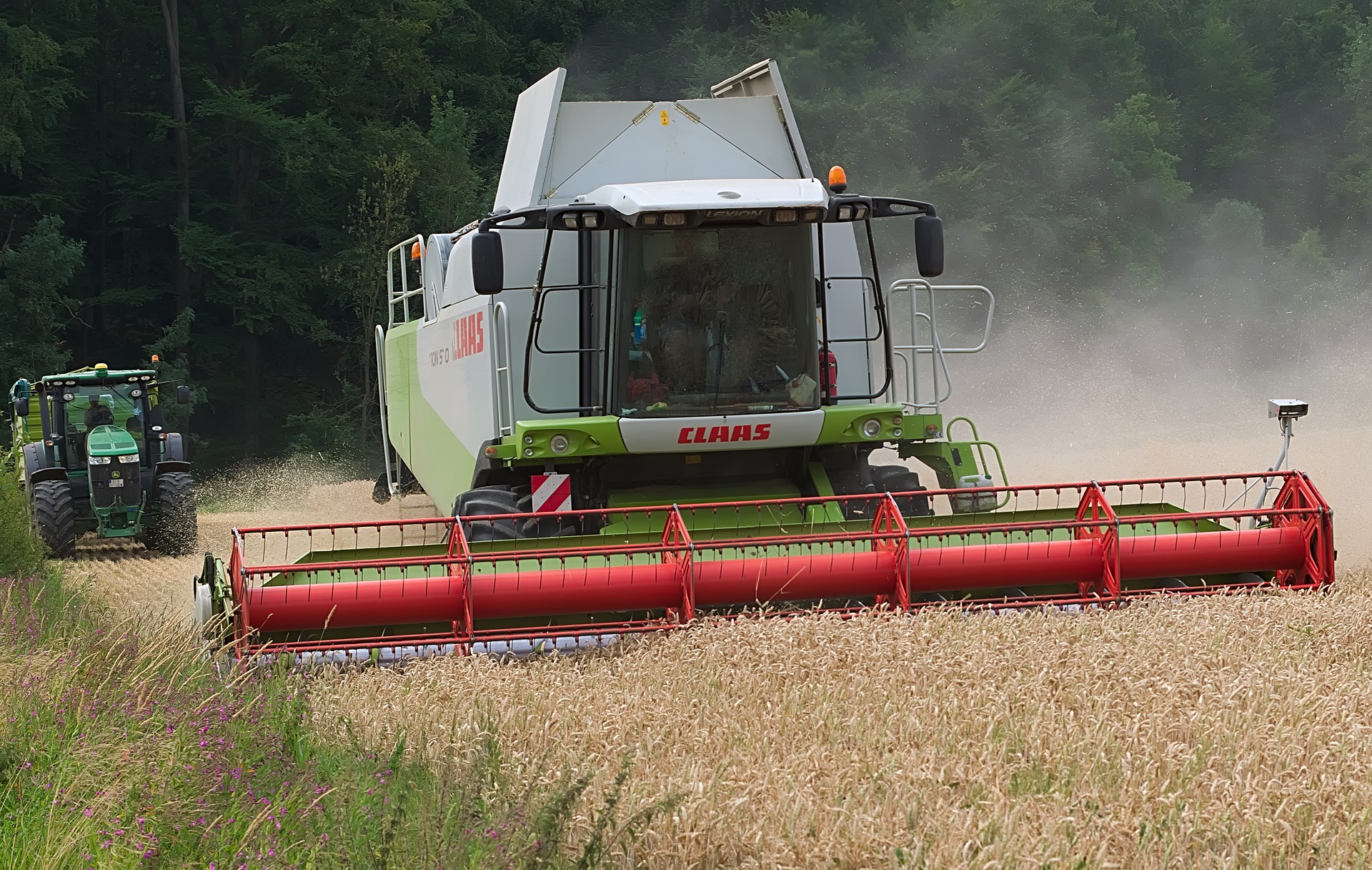 Zemědělci v Libereckém kraji mají zpoždění. Sklizeň je ale zatím nadprůměrná