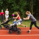 Na první závod kočárků v Jesenici přišlo 180 lidí, pro Vítečka se vybralo 43 tisíc - zavod kocarku_FB anby foto2