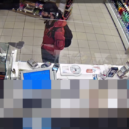 Muži ukradli 180 tisíc z firemní karty. Pátrá po nich policie - krimi3