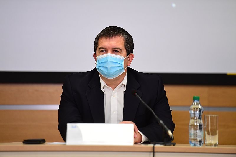 Hamáček: Pomoc už nepotřebujeme, situaci zvládneme sami