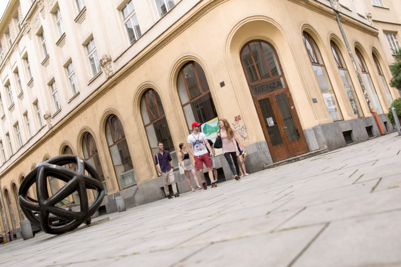 Najít práci je někdy obtížné. Ostravská univerzita chystá kariérní festival