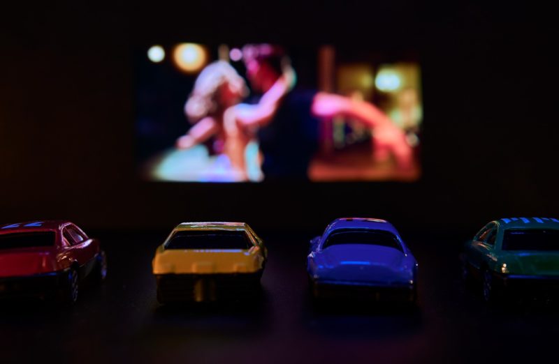 Chybí vám kino? Karlovarské letiště bude promítat