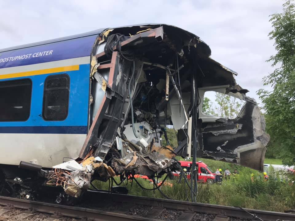 V loňském roce na kolejích zemřelo nejméně lidí za téměř dvacet let