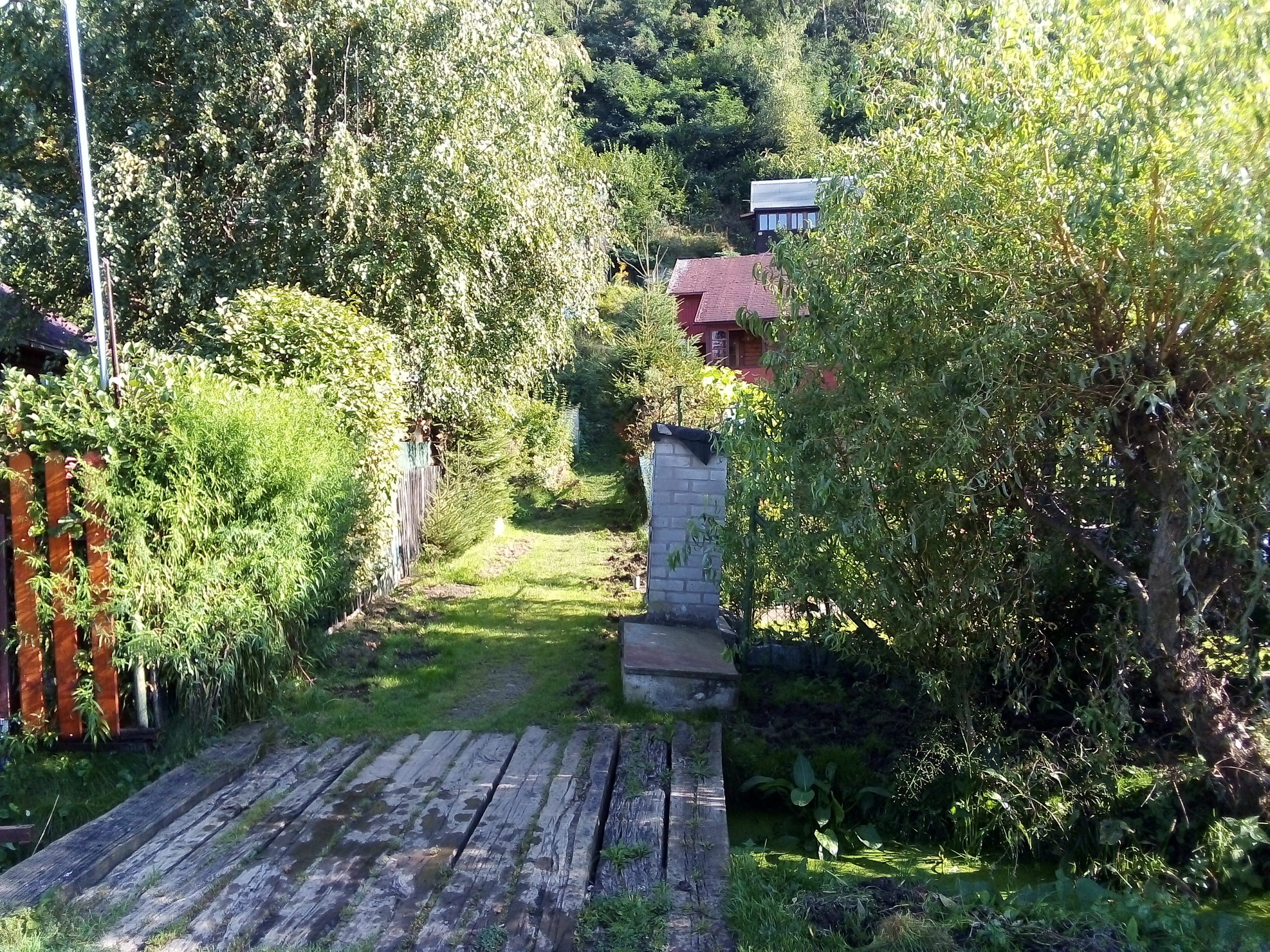 Chatová osada Montana ve Všenorech