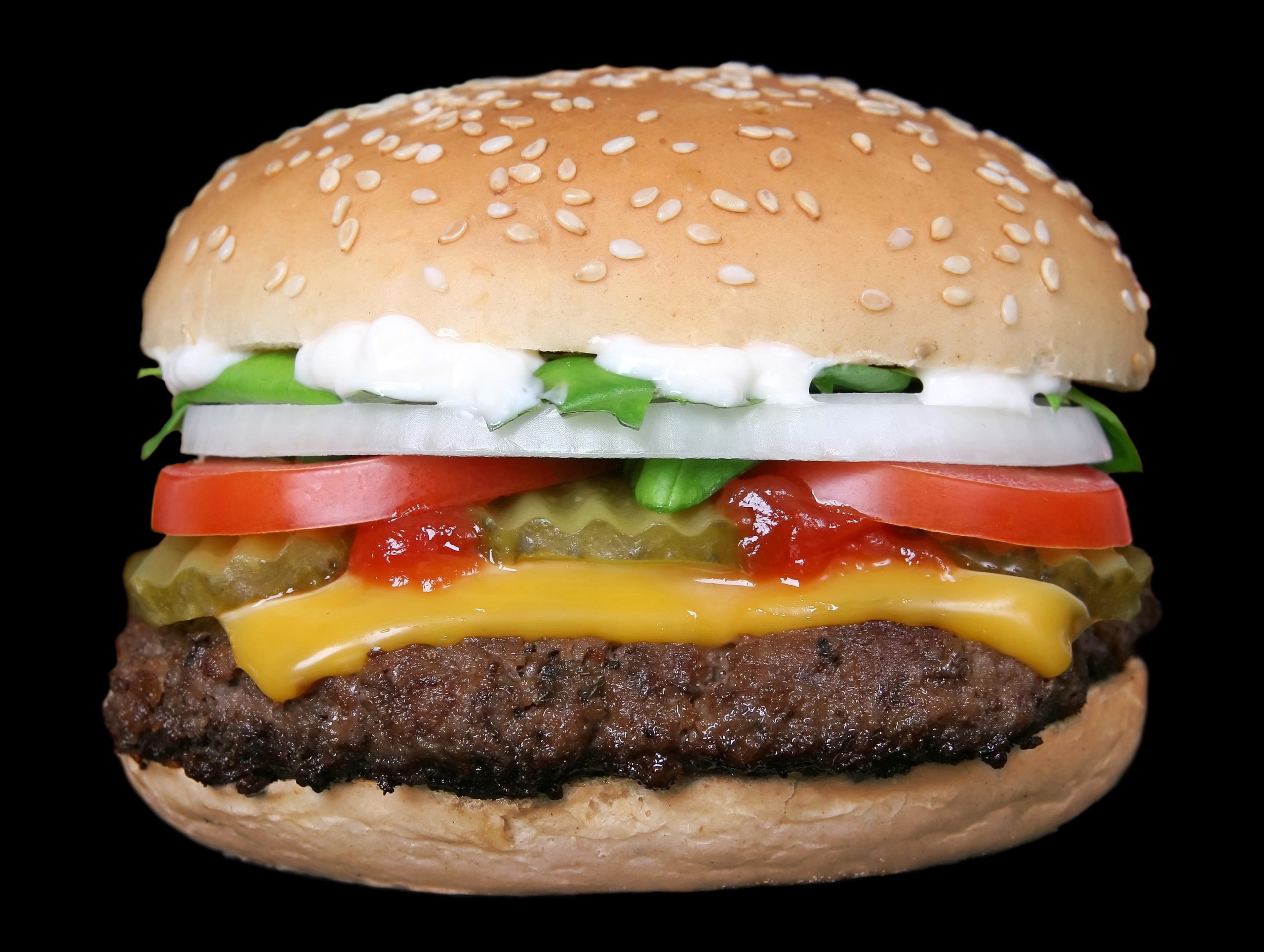 Nechutný skandál v řetězci McDonald’s! Ještě máte chuť na cheeseburger?