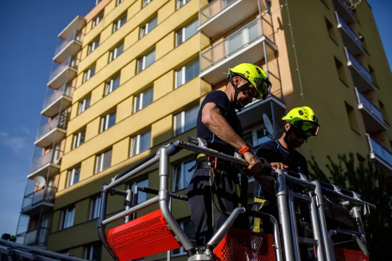 Hasiči radí použít elektrický gril.