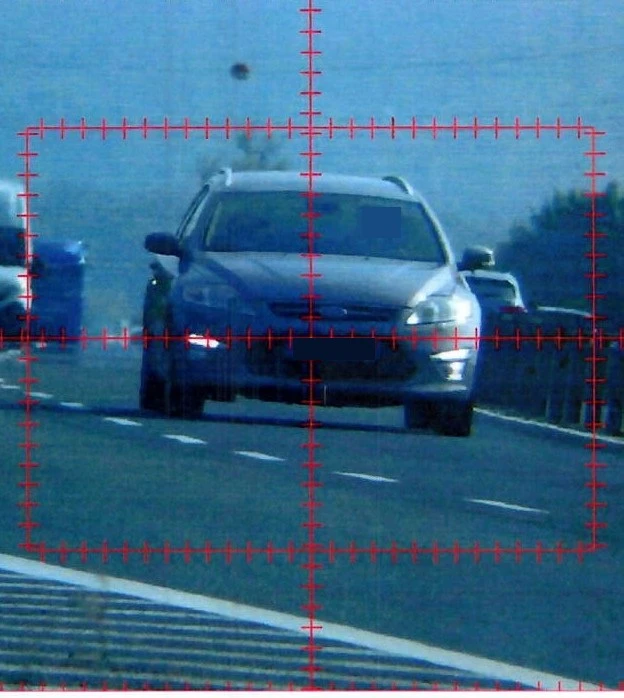 Policisté připomínají pravidla silničního provozu.